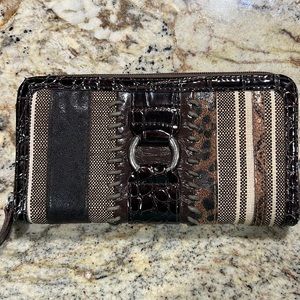 Multi pattern brown zippered wallet